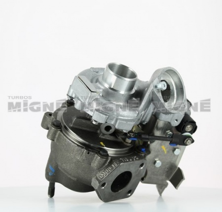 Turbo neuf comprenant :