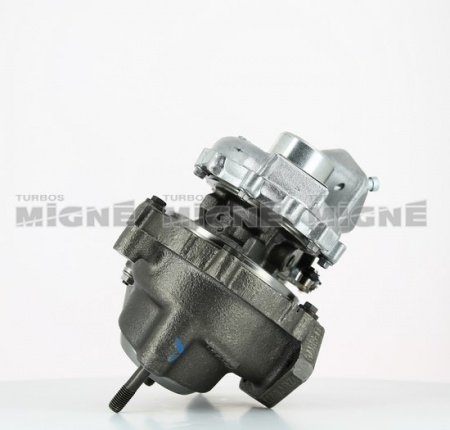 Turbo neuf comprenant :