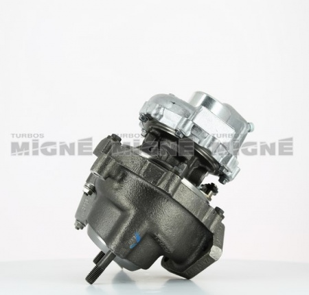 Turbo neuf comprenant :