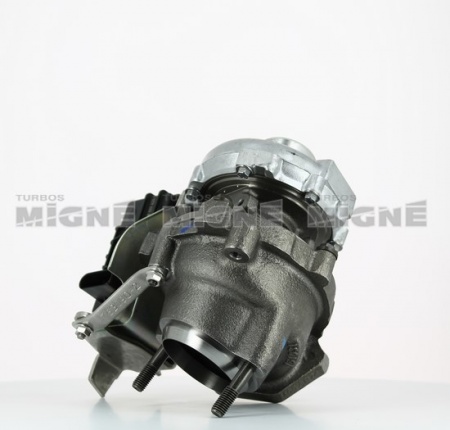 Turbo neuf comprenant :