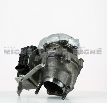 Turbo neuf comprenant :