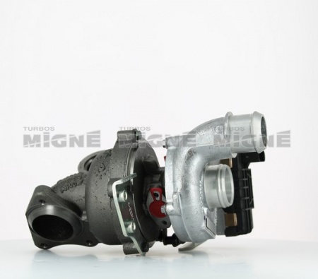 Turbo neuf comprenant :