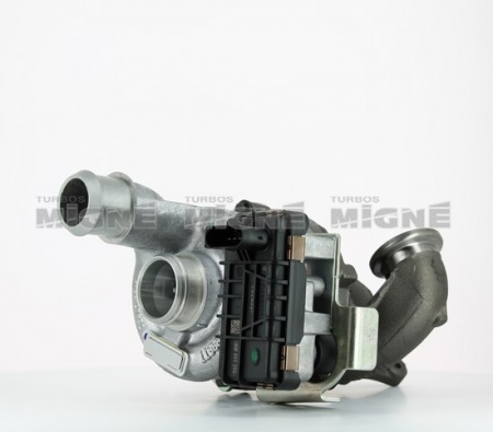 Turbo neuf comprenant :