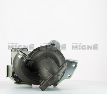 Turbo neuf comprenant :