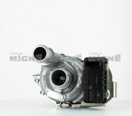 Turbo neuf comprenant :