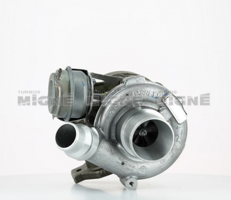 Turbo neuf comprenant :