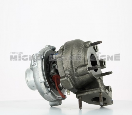 Turbo neuf comprenant :