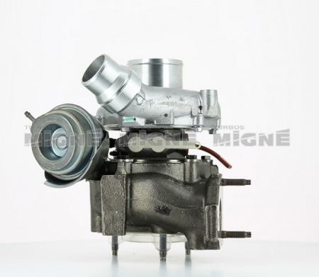 Turbo neuf comprenant :