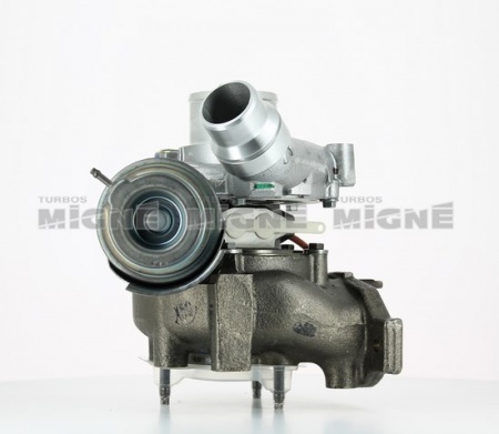 Turbo neuf comprenant :