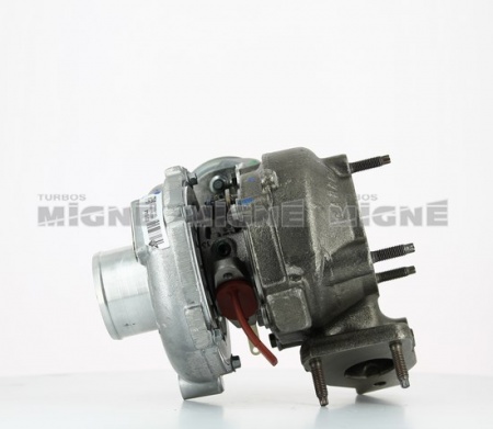 Turbo neuf comprenant :