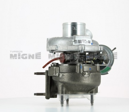 Turbo neuf comprenant :