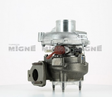 Turbo neuf comprenant :