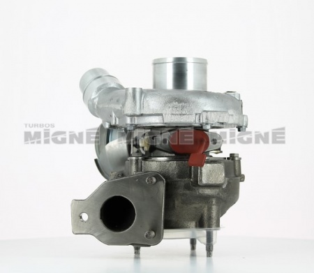 Turbo neuf comprenant :