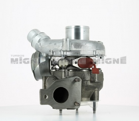 Turbo neuf comprenant :