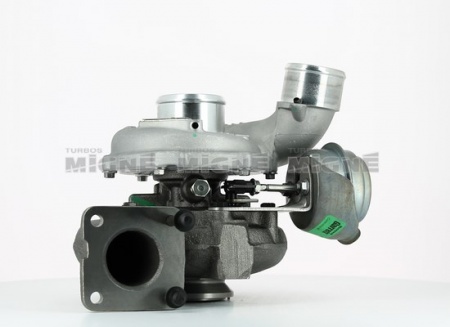 Turbo neuf comprenant :