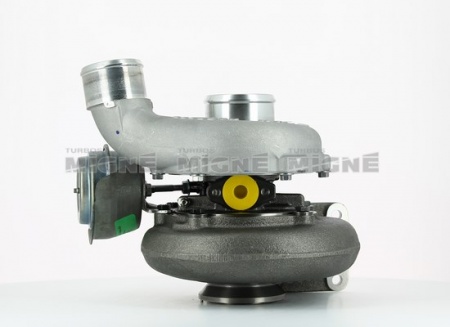 Turbo neuf comprenant :