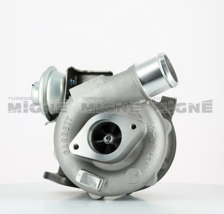 Turbo neuf comprenant :