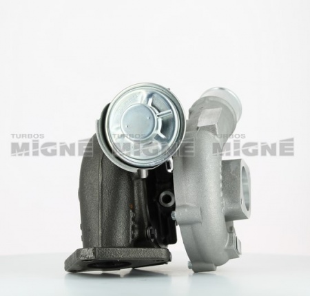 Turbo neuf comprenant :