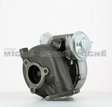 Turbo neuf comprenant :