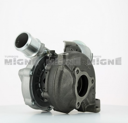 Turbo neuf comprenant :