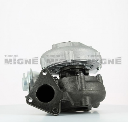 Turbo neuf comprenant :