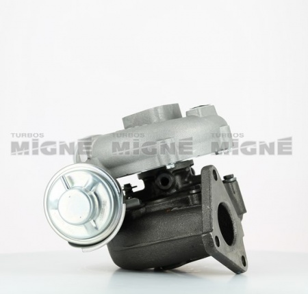 Turbo neuf comprenant :