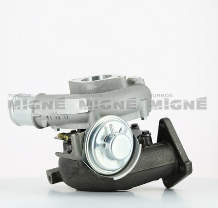 Turbo neuf comprenant :