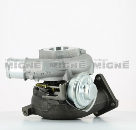 Turbo neuf comprenant :