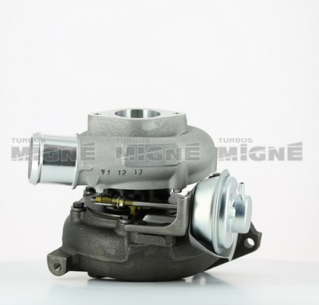 Turbo neuf comprenant :