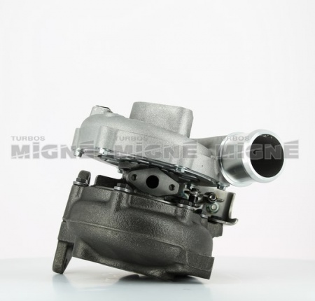 Turbo neuf comprenant :