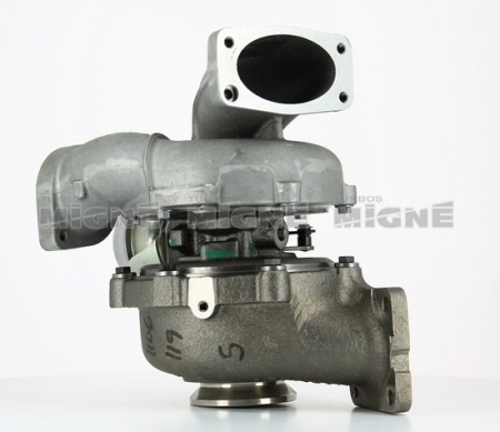 Turbo neuf comprenant :