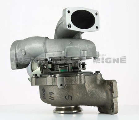 Turbo neuf comprenant :