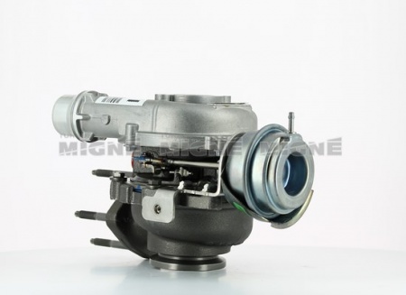 Turbo neuf comprenant :