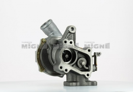 Turbo neuf comprenant :