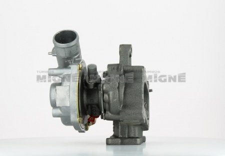 Turbo neuf comprenant :