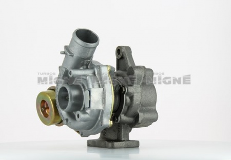 Turbo neuf comprenant :