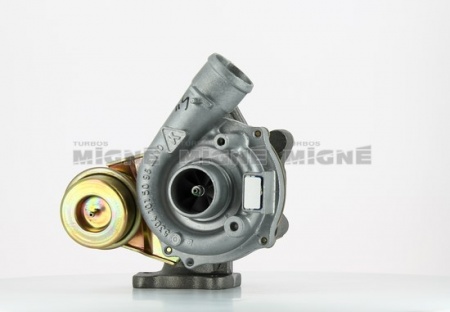 Turbo neuf comprenant :