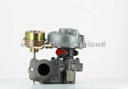 Turbo neuf comprenant :