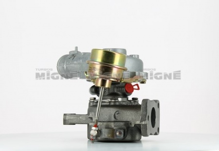 Turbo neuf comprenant :