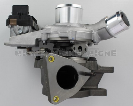 Turbo neuf comprenant :