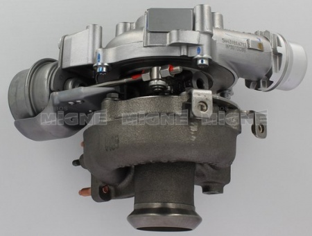 Turbo neuf comprenant :