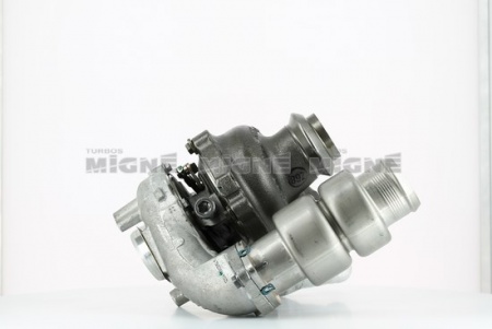 Turbo neuf comprenant :