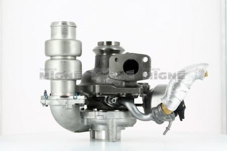 Turbo neuf comprenant :