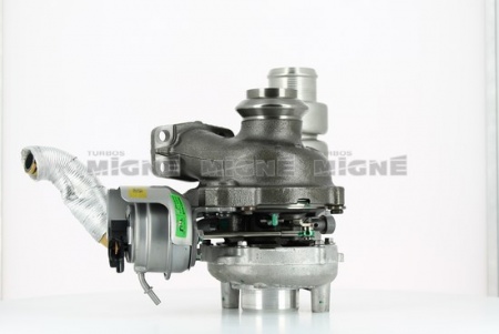 Turbo neuf comprenant :