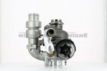 Turbo neuf comprenant :