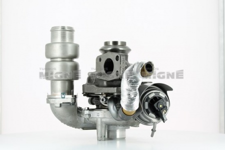 Turbo neuf comprenant :