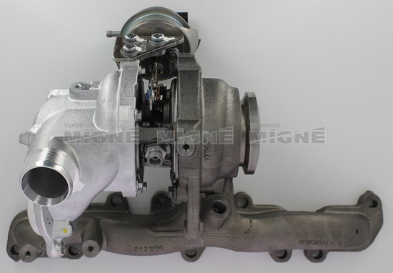 Turbo neuf comprenant :