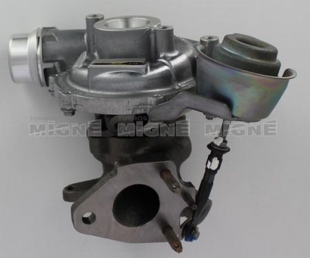 Turbo neuf comprenant :