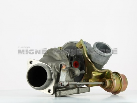 Turbo neuf comprenant :