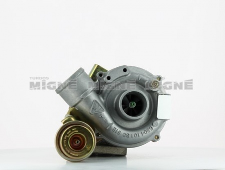 Turbo neuf comprenant :